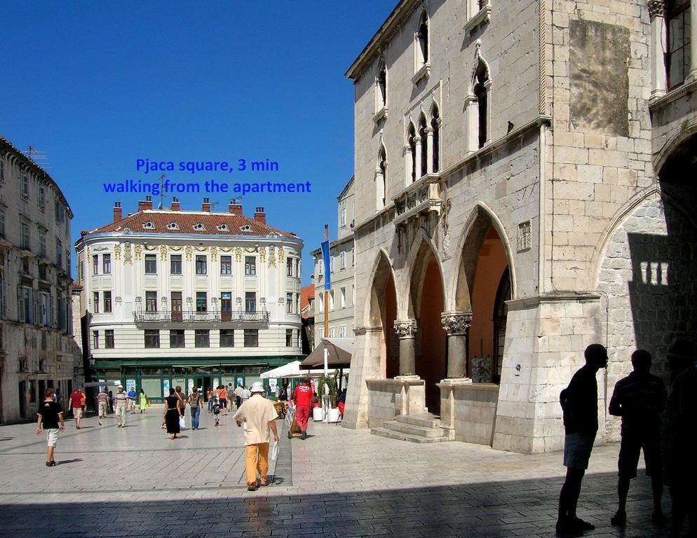 Chic Apartment In Center Split Kamer foto